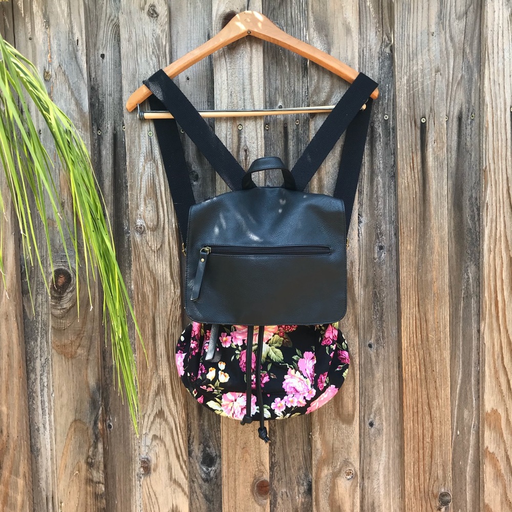 FLORAL PRINT BACKPACK, MADDEN GIRL